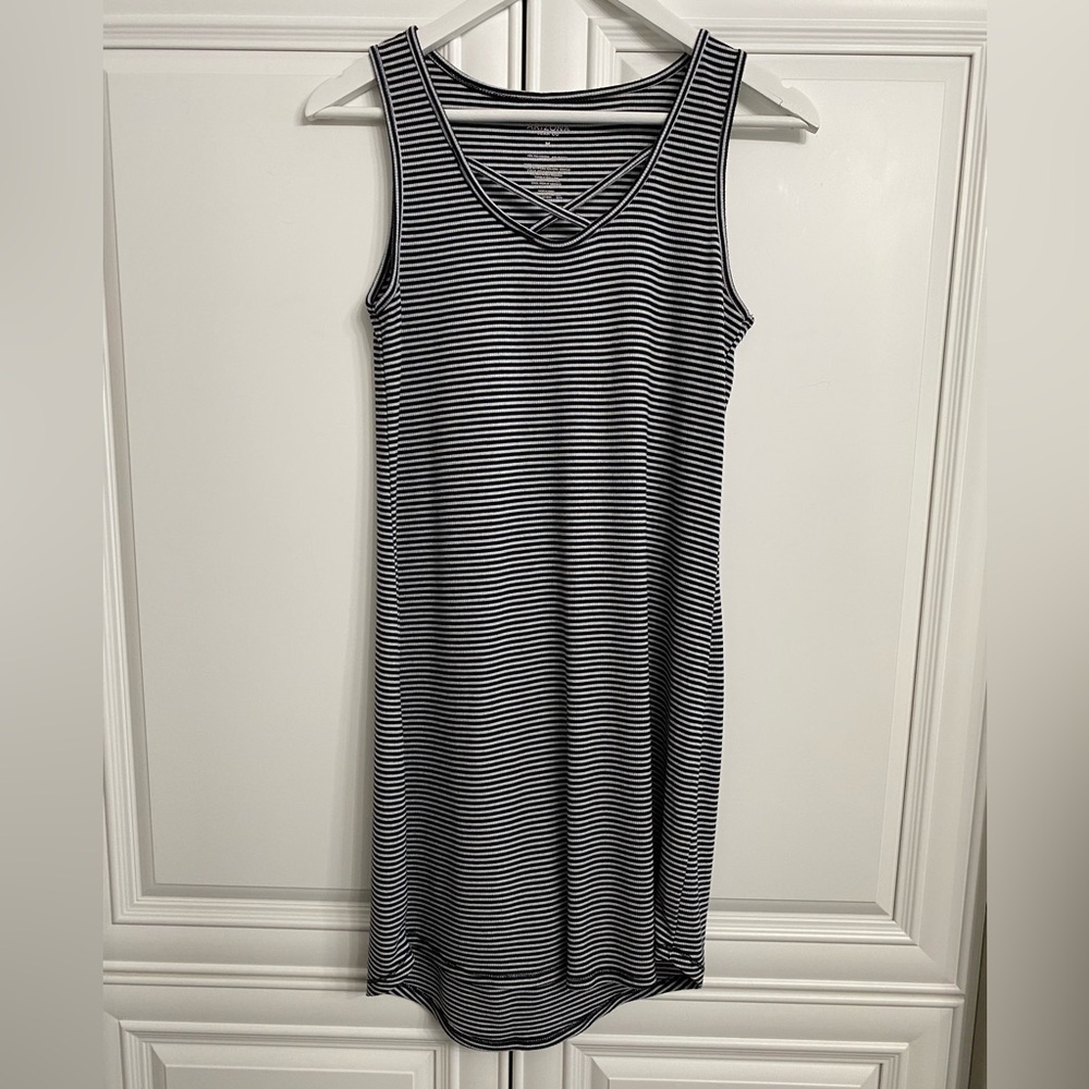 Arizona Jean Co Women’s Sz Medium Sleeveless Shift-Like Dress Black White Stripe